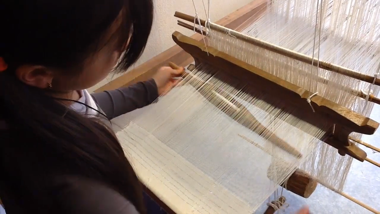 #InstaNews Printemps des Familles 2014 : Atelier “Découverte du tissage Laotien”