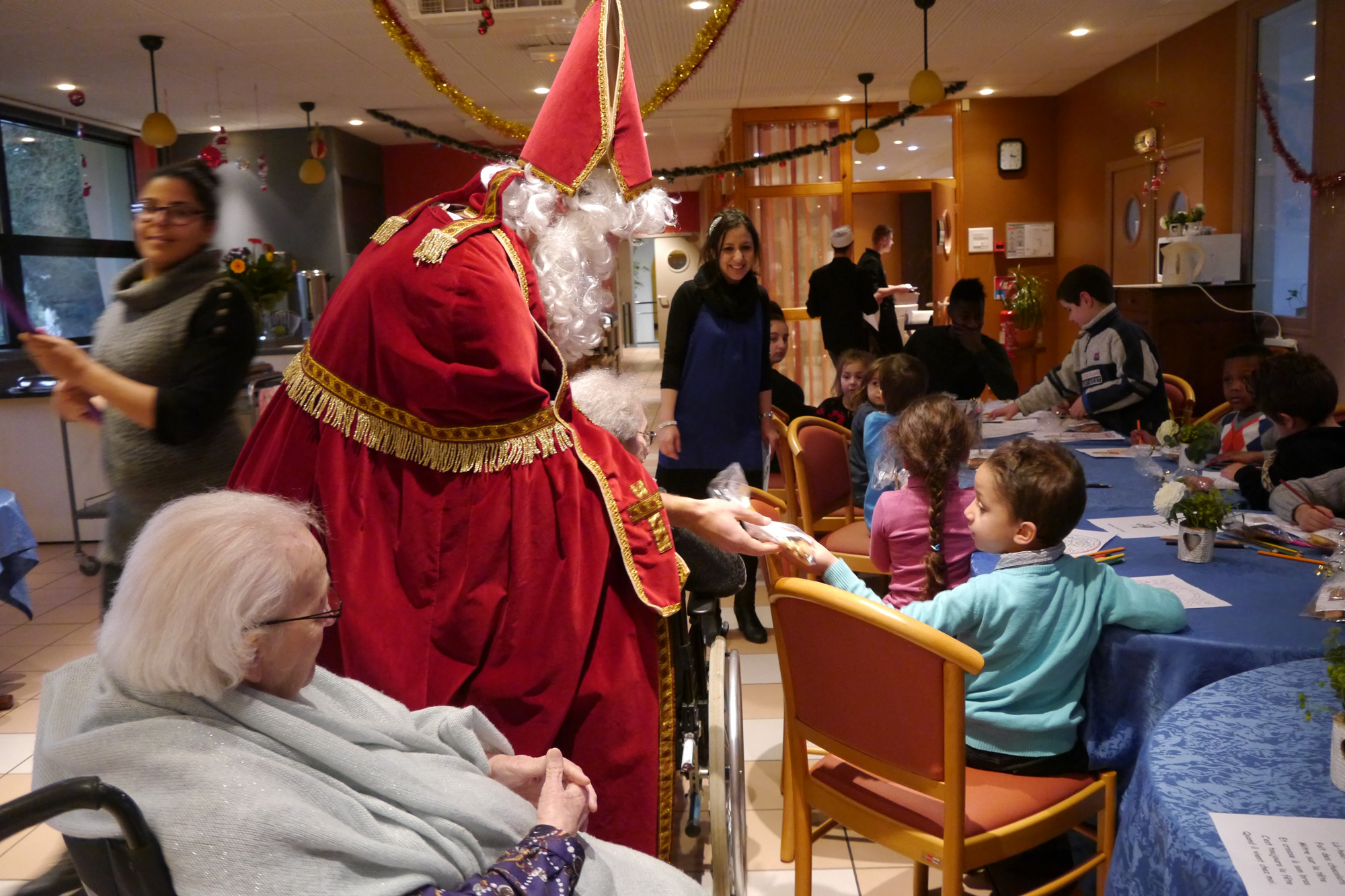 #InstaNews Saint-Nicolas à Metz Borny : un moment de rencontre entre générations et cultures