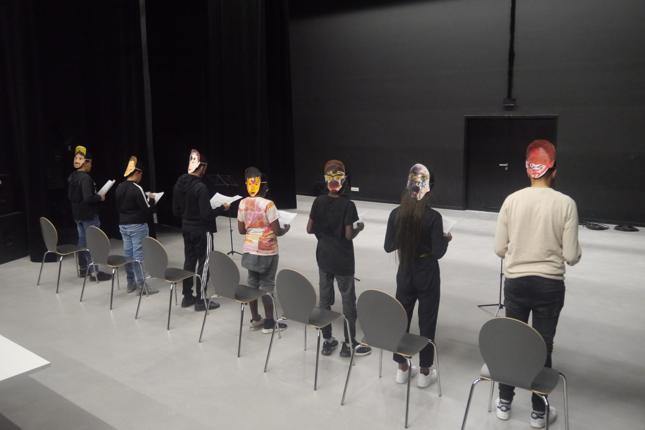 Les ateliers de la compagnie Roland Furieux font le bonheur de la jeunesse de Metz Nord