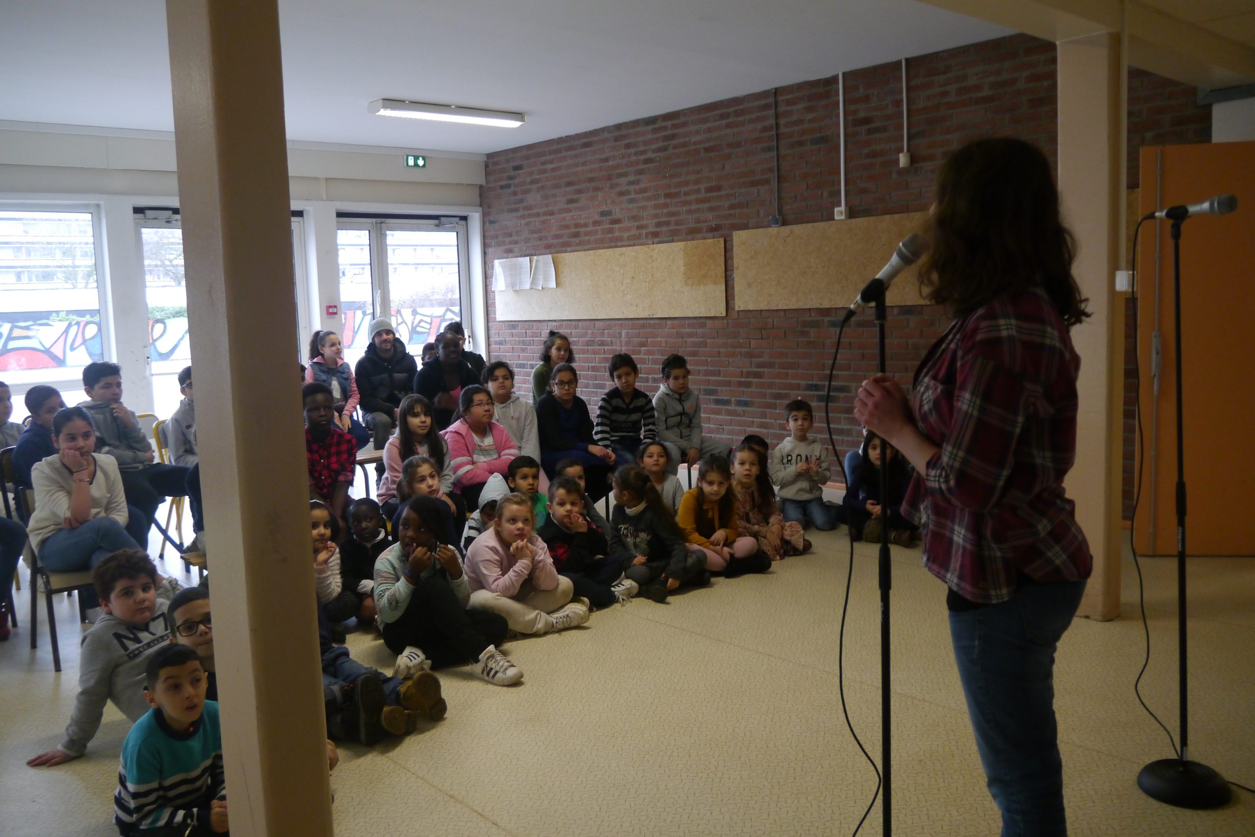 Une résidence d’artistes consacrée à la radio à l’école Barrès