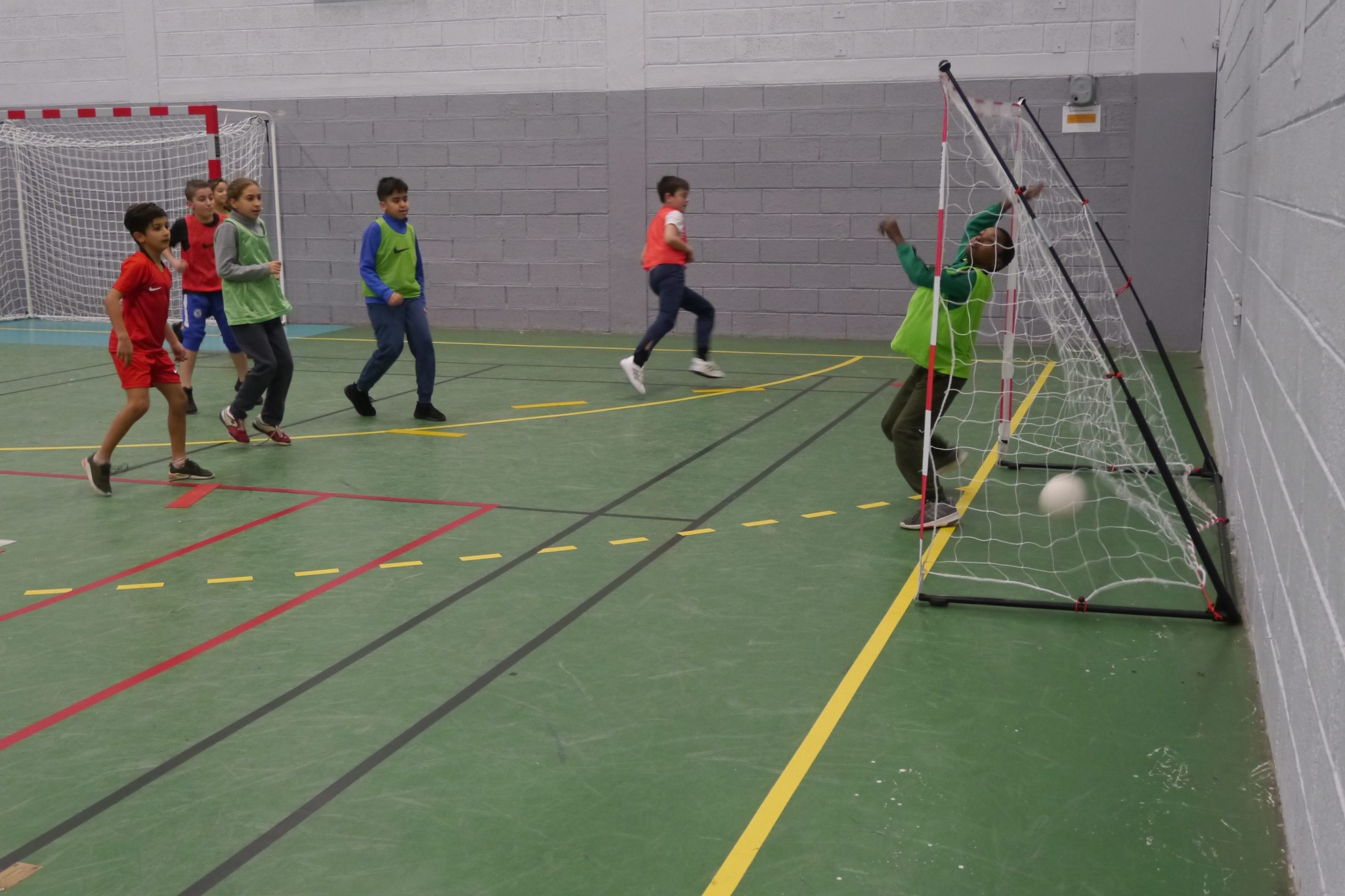 Les classes de Borny s’affrontent lors d’une journée sportive