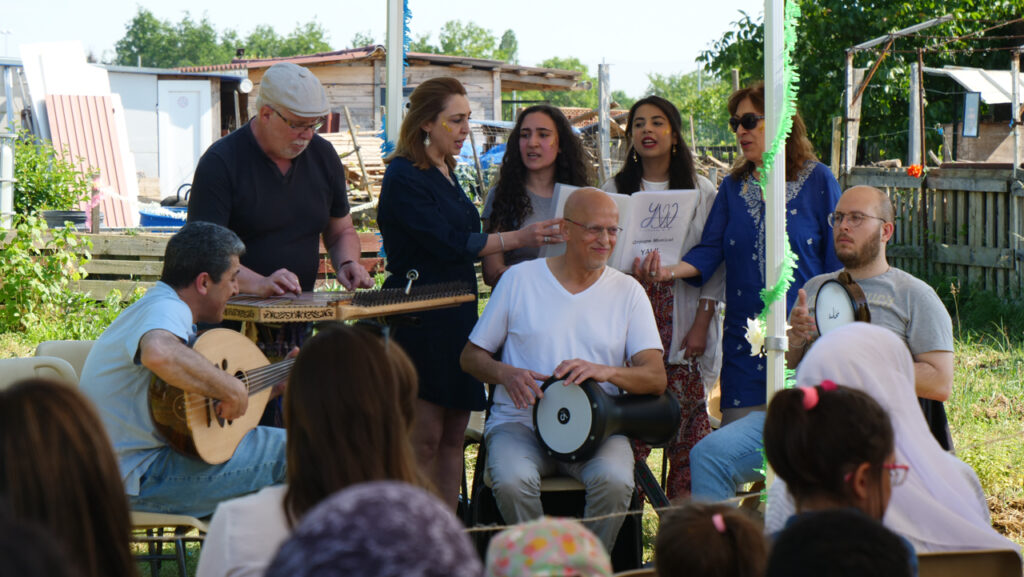 Le groupe Yalil joue pour les habitants de Borny | Photo BORNYBUZZ / Aurélien ZANN